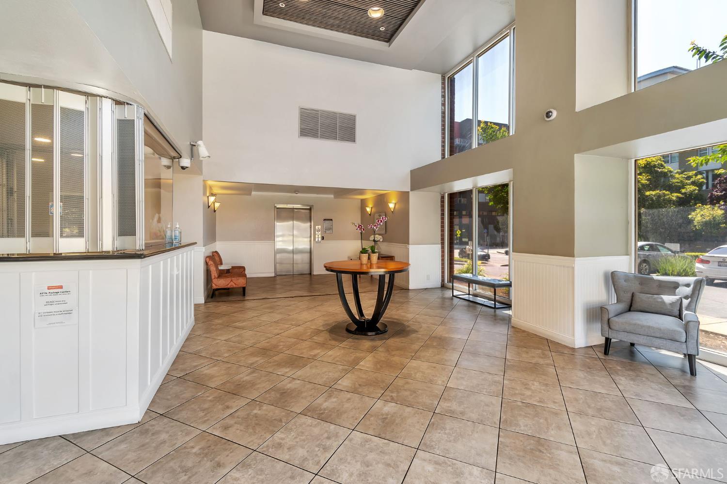 Detail Gallery Image 35 of 37 For 6400 Christie Ave #4415,  Emeryville,  CA 94608 - 1 Beds | 1 Baths