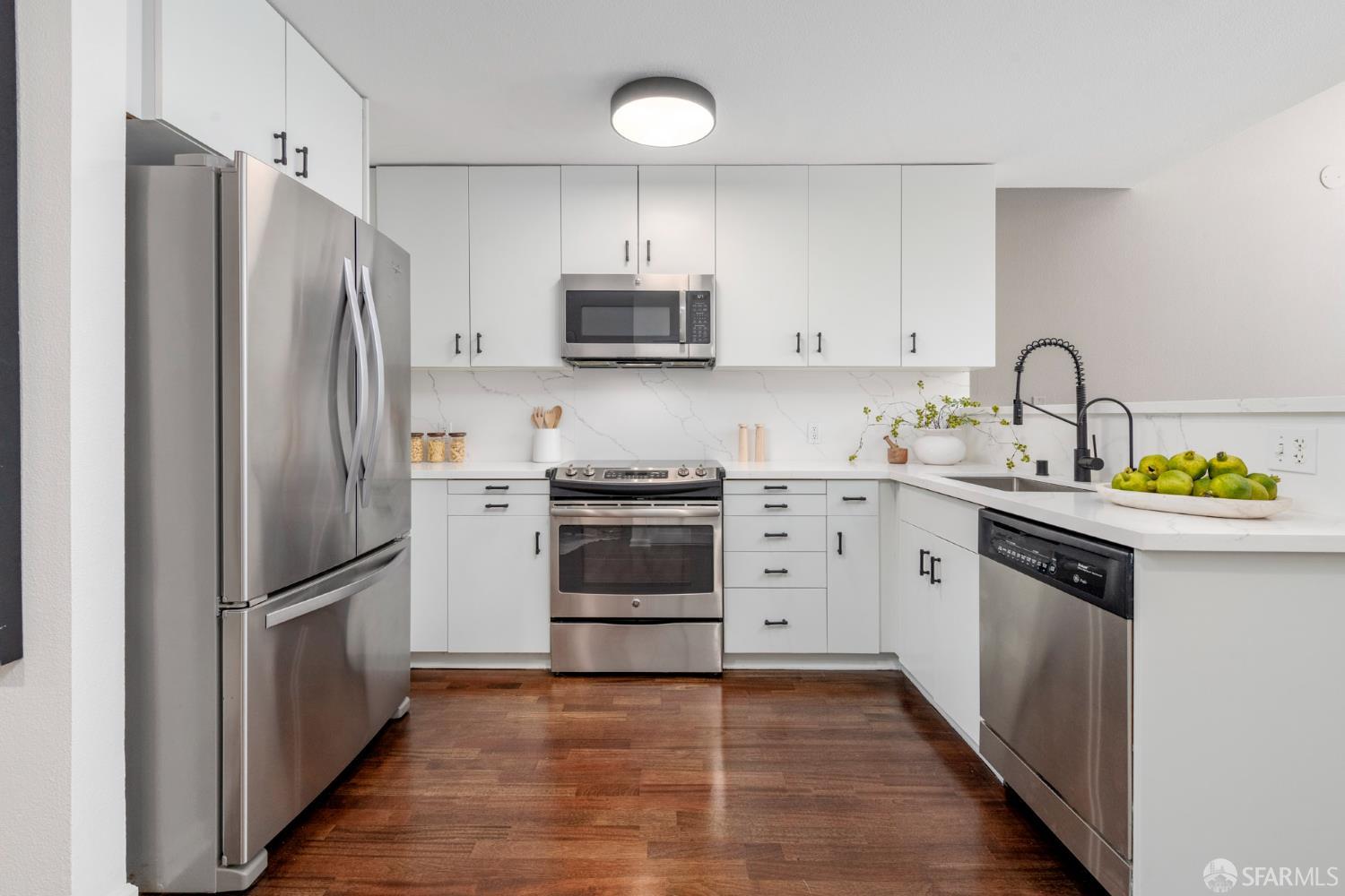 Detail Gallery Image 16 of 26 For 1970 Sutter St #107,  San Francisco,  CA 94115 - 1 Beds | 2 Baths