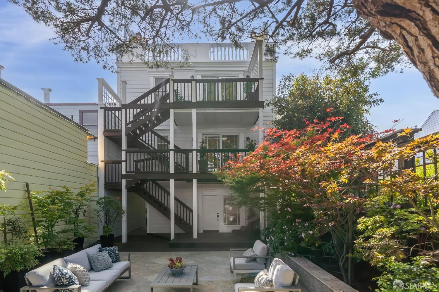 Detail Gallery Image 88 of 94 For 729 Douglass St, San Francisco,  CA 94114 - – Beds | – Baths
