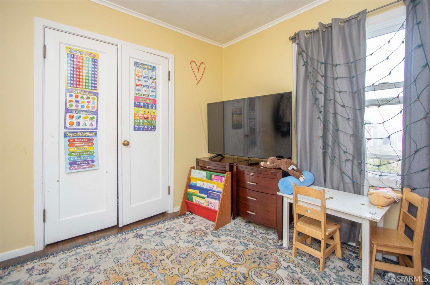 Detail Gallery Image 10 of 25 For 2383 26th Ave, San Francisco,  CA 94116 - – Beds | – Baths