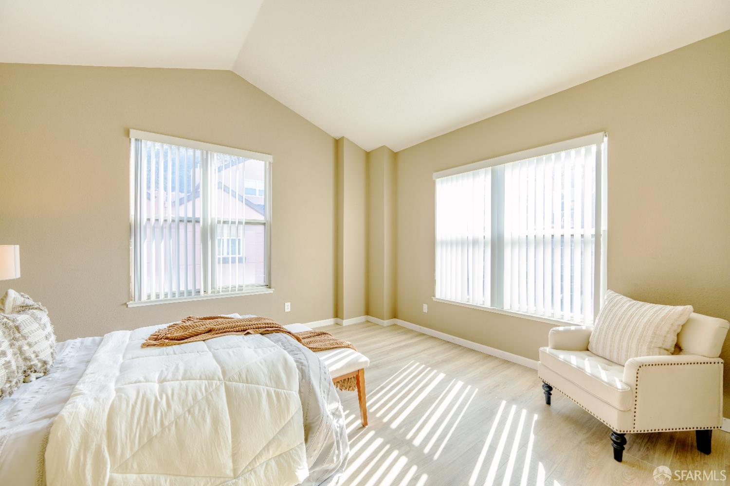 Detail Gallery Image 33 of 76 For 103 Stoneridge Ln #2210,  San Francisco,  CA 94134 - 3 Beds | 2 Baths