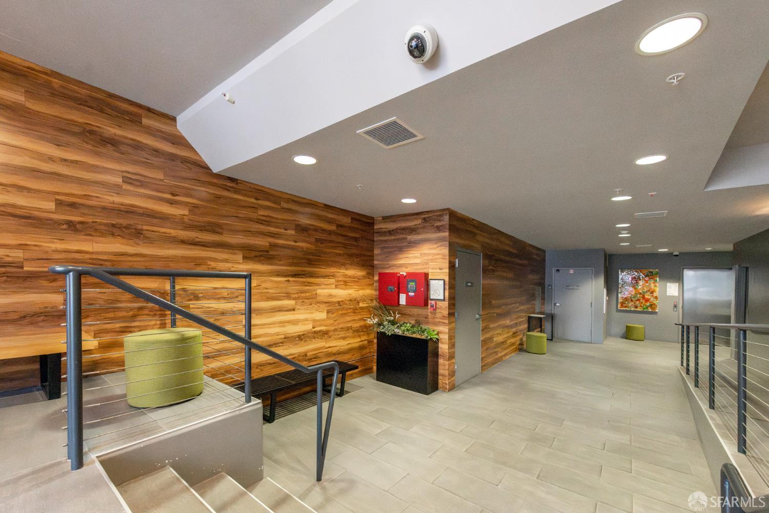 Detail Gallery Image 25 of 26 For 1970 Sutter St #107,  San Francisco,  CA 94115 - 1 Beds | 2 Baths