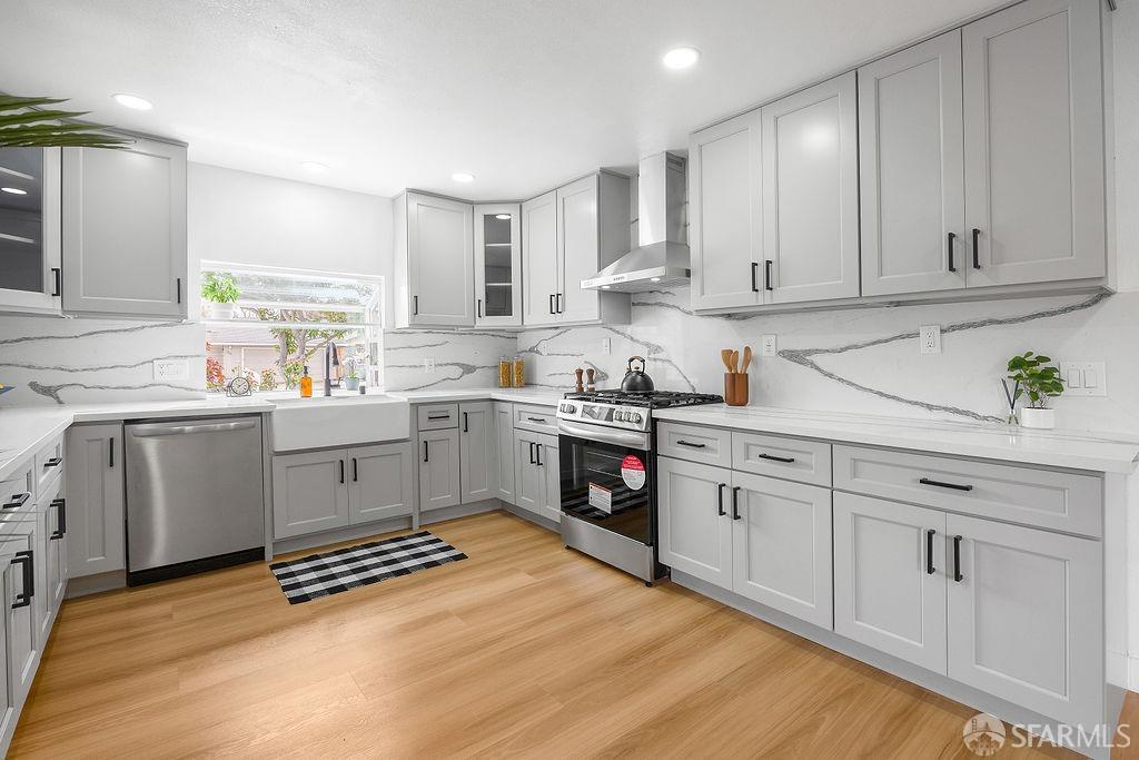 Detail Gallery Image 9 of 26 For 1395 Boysea Dr, San Jose,  CA 95118 - 3 Beds | 2 Baths