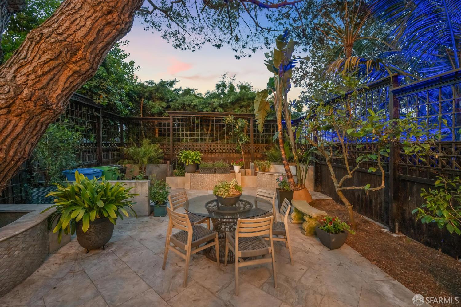 Detail Gallery Image 90 of 94 For 729 Douglass St, San Francisco,  CA 94114 - – Beds | – Baths