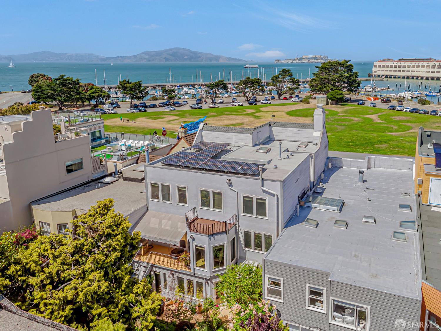 Detail Gallery Image 61 of 64 For 181 Marina Blvd, San Francisco,  CA 94123 - 3 Beds | 3/1 Baths