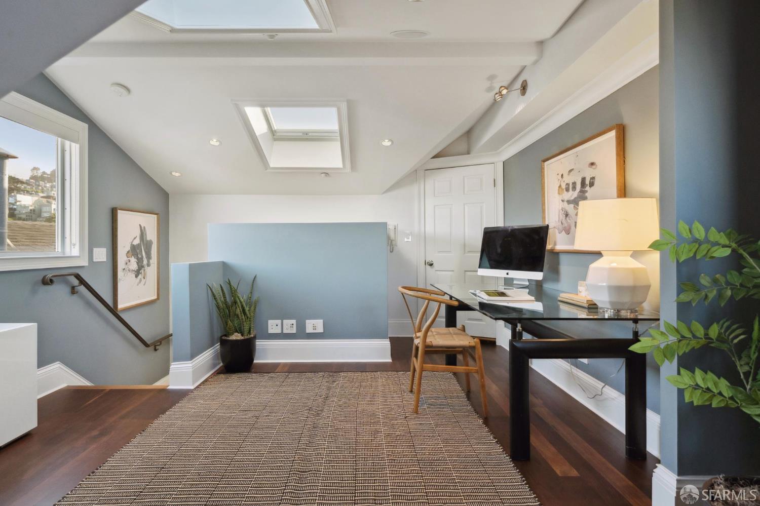 Detail Gallery Image 52 of 94 For 729 Douglass St, San Francisco,  CA 94114 - – Beds | – Baths