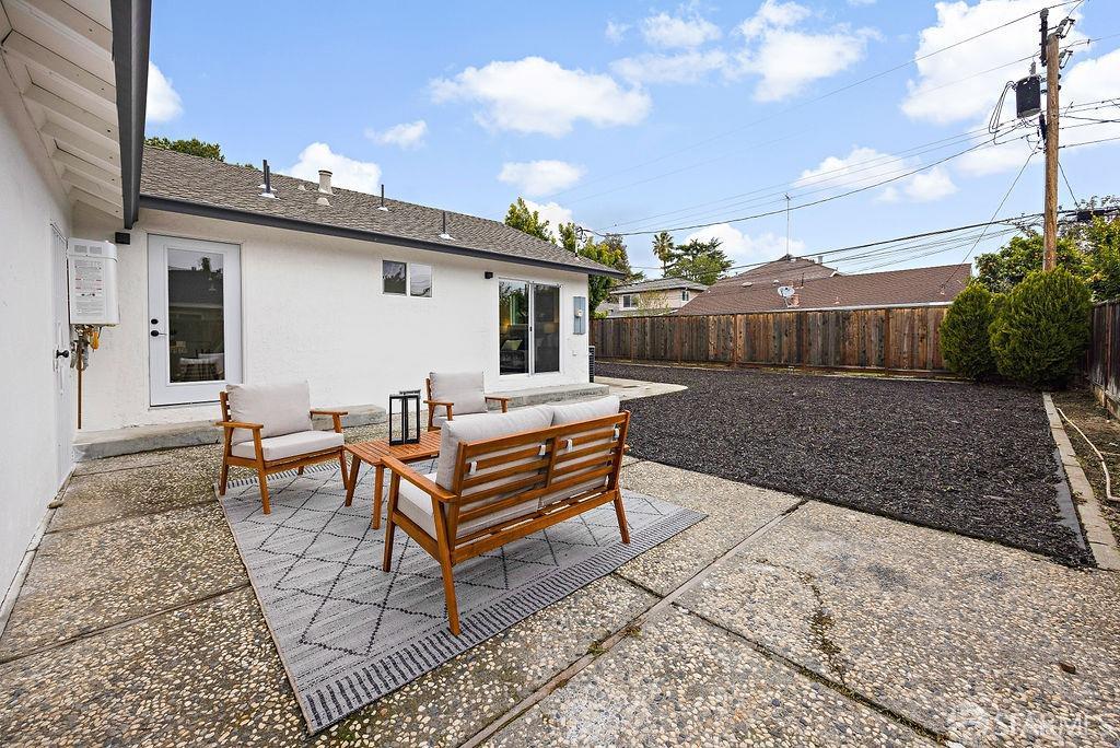 Detail Gallery Image 24 of 26 For 1395 Boysea Dr, San Jose,  CA 95118 - 3 Beds | 2 Baths