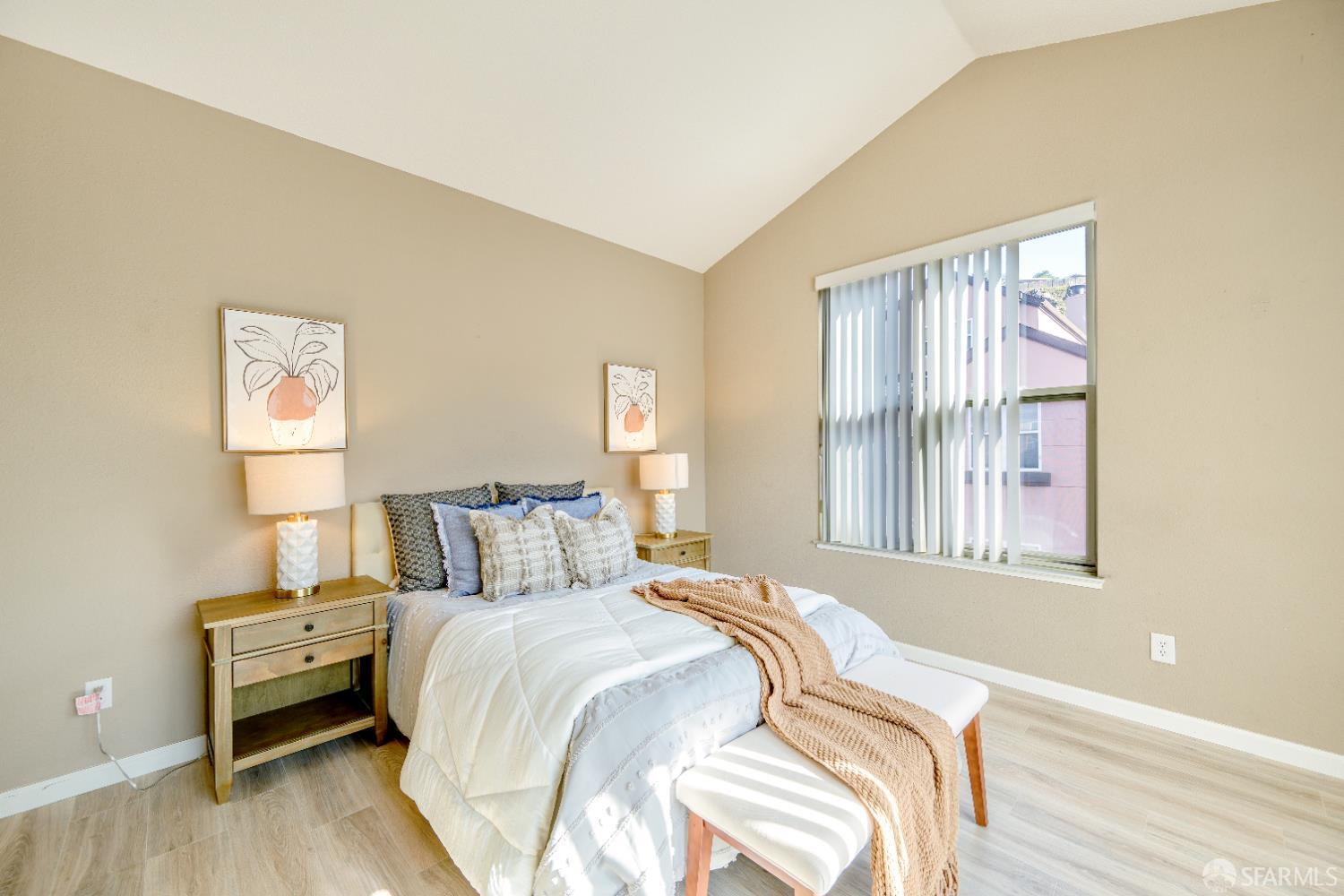 Detail Gallery Image 39 of 76 For 103 Stoneridge Ln #2210,  San Francisco,  CA 94134 - 3 Beds | 2 Baths