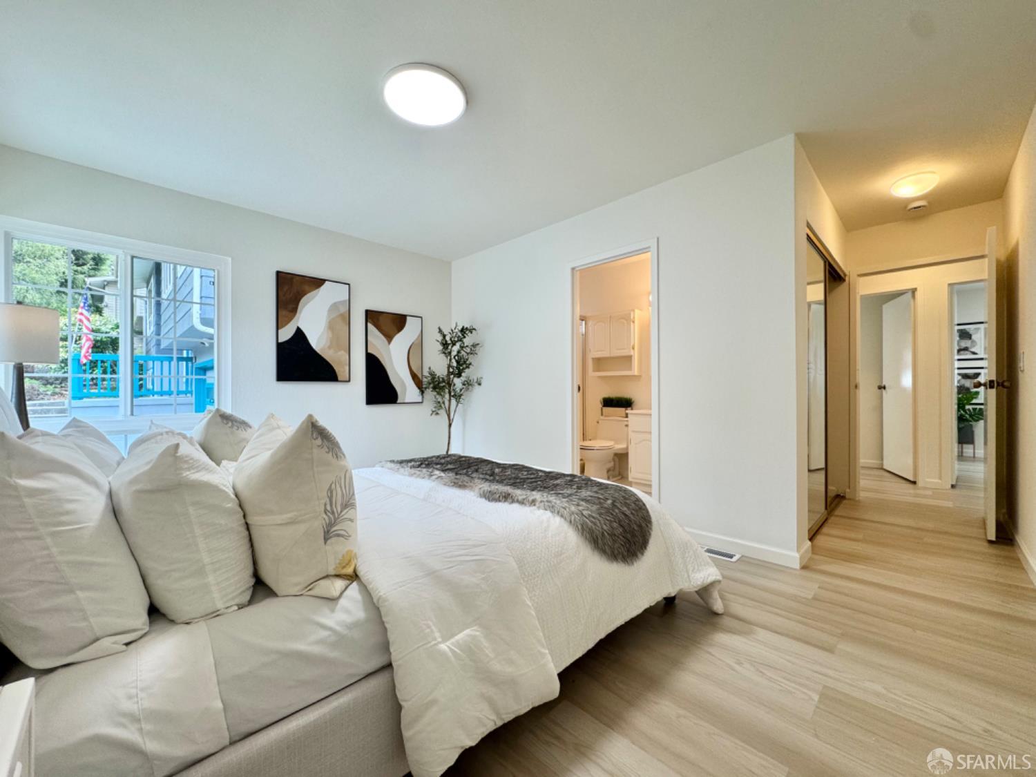 Detail Gallery Image 24 of 53 For 949 Yosemite Dr, Pacifica,  CA 94044 - 3 Beds | 2 Baths