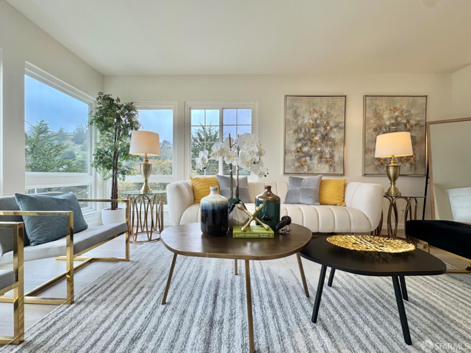 Detail Gallery Image 2 of 53 For 949 Yosemite Dr, Pacifica,  CA 94044 - 3 Beds | 2 Baths