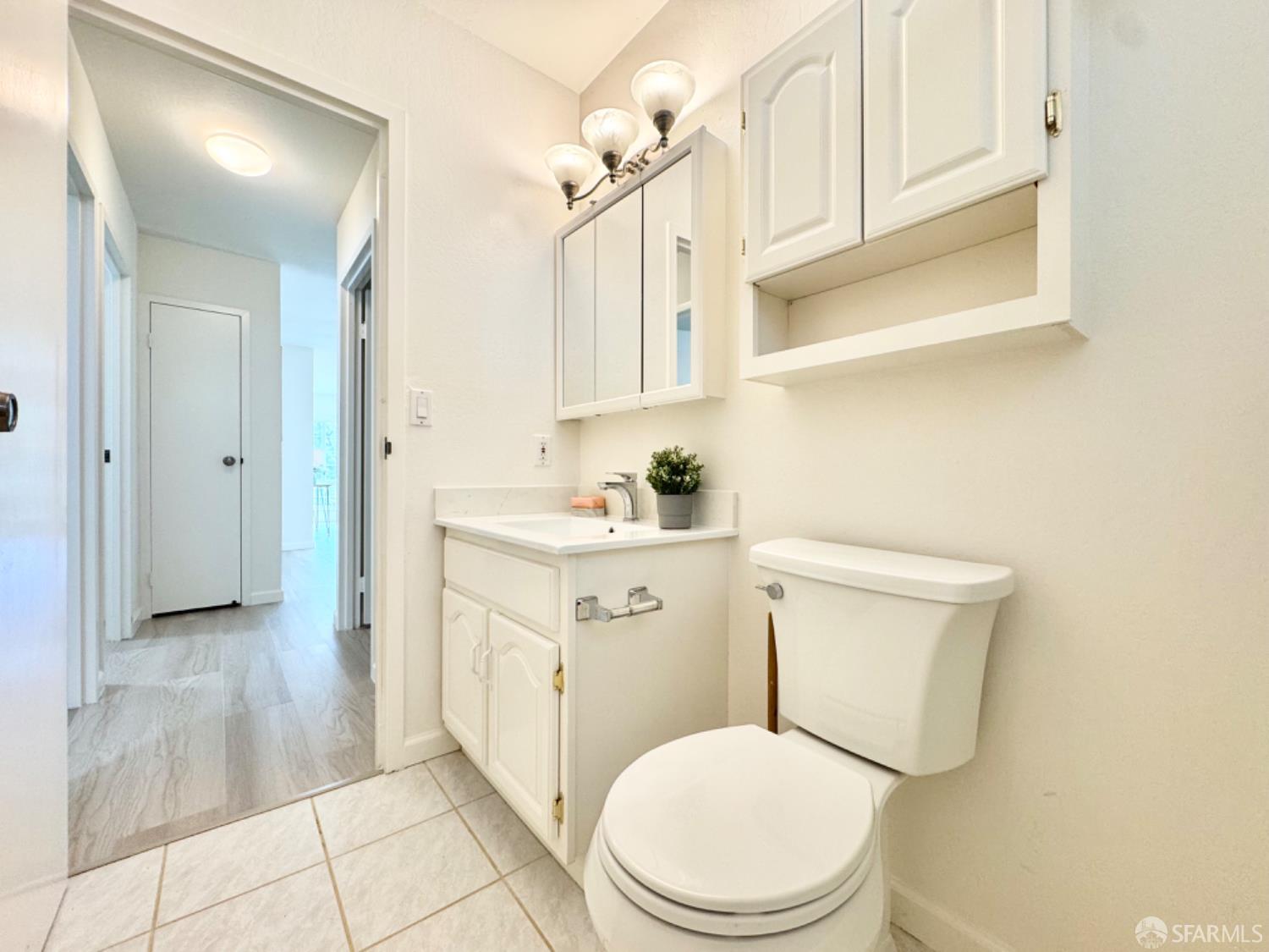 Detail Gallery Image 31 of 53 For 949 Yosemite Dr, Pacifica,  CA 94044 - 3 Beds | 2 Baths