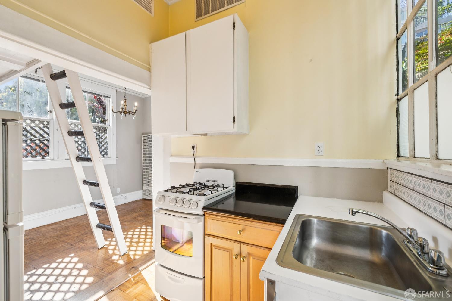 Detail Gallery Image 98 of 99 For 2332 California St, San Francisco,  CA 94115 - – Beds | – Baths