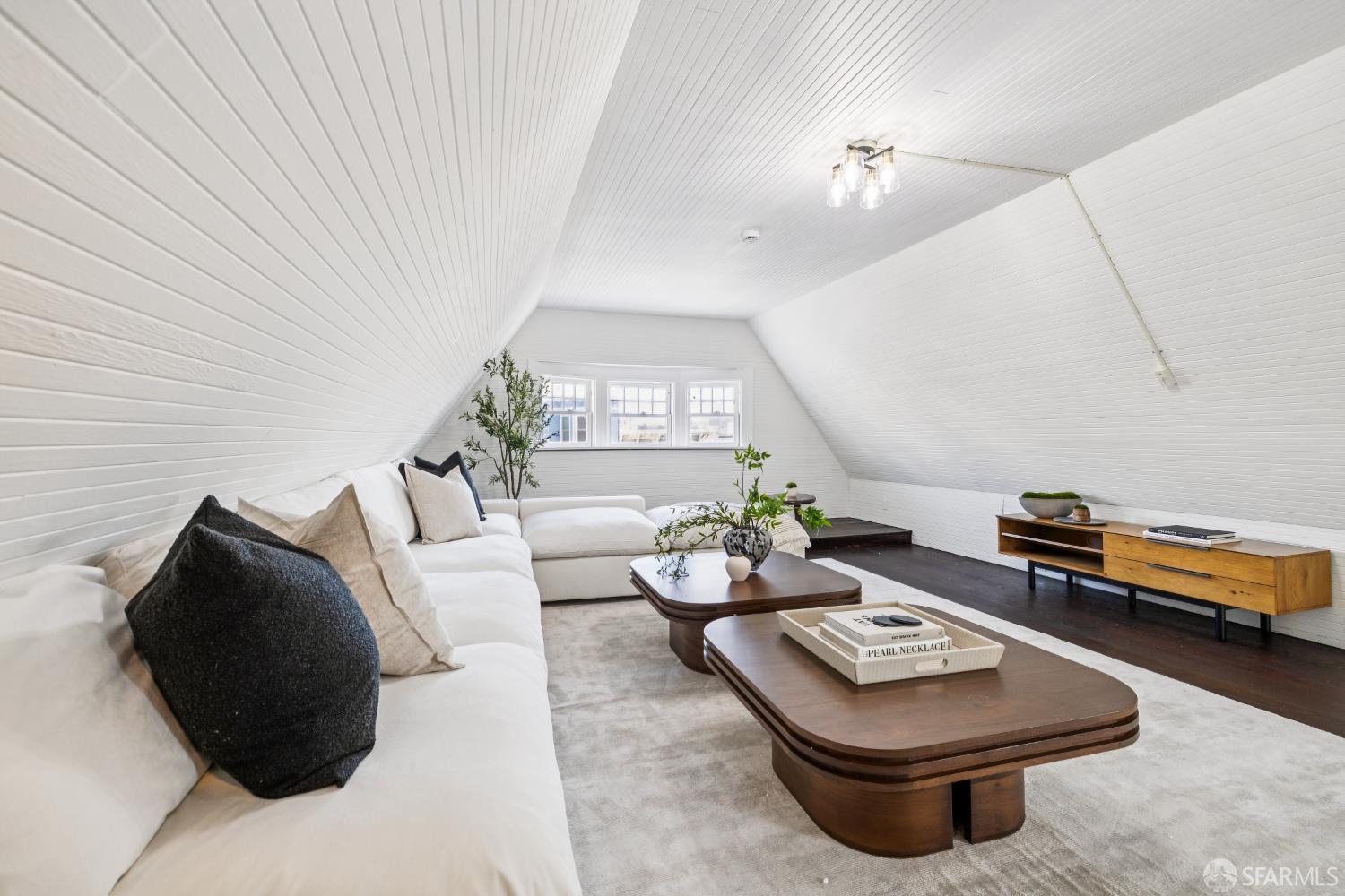 Detail Gallery Image 61 of 99 For 2332 California St, San Francisco,  CA 94115 - – Beds | – Baths