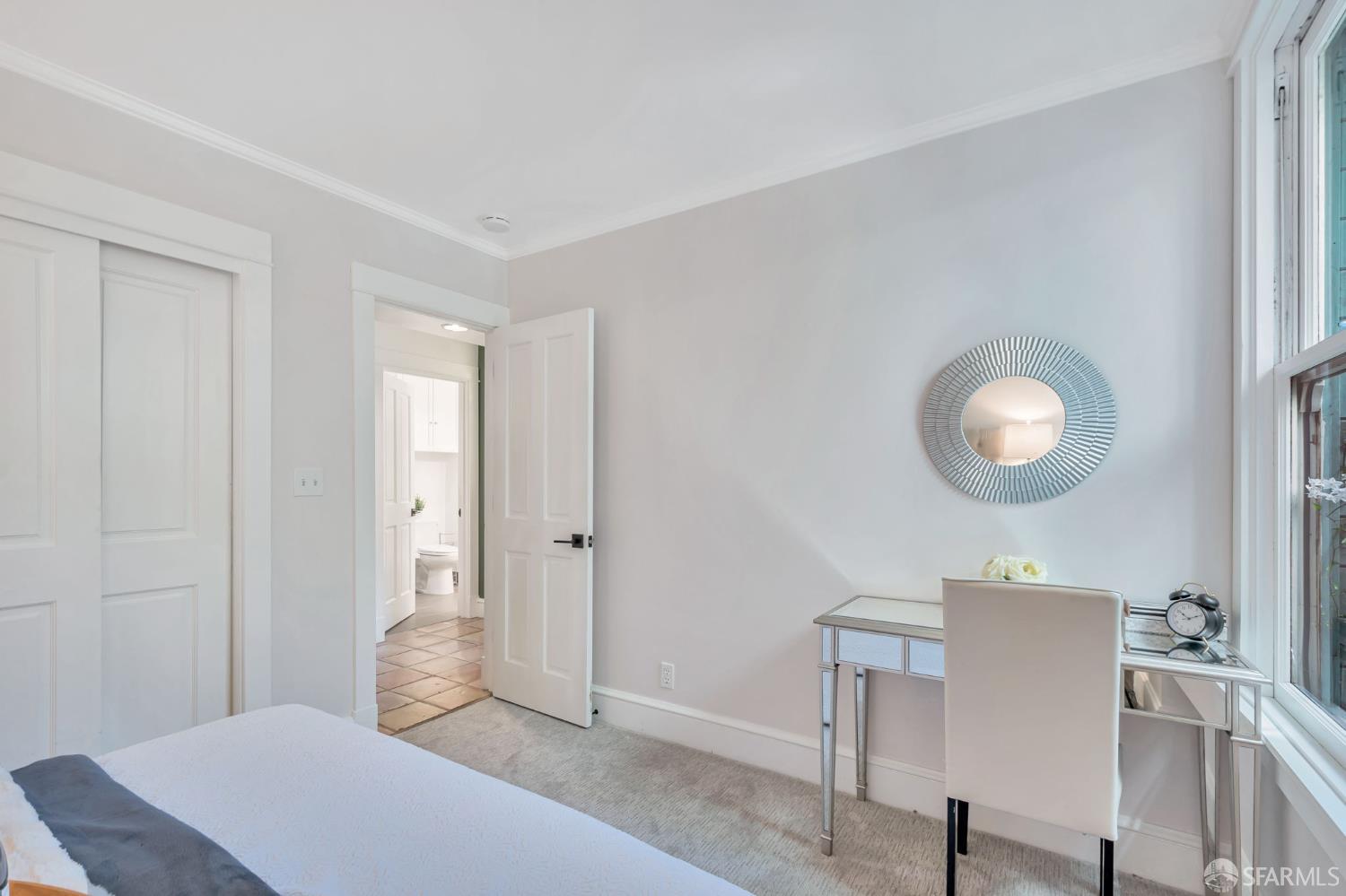 Detail Gallery Image 18 of 38 For 30 Eagle St, San Francisco,  CA 94114 - 2 Beds | 1 Baths