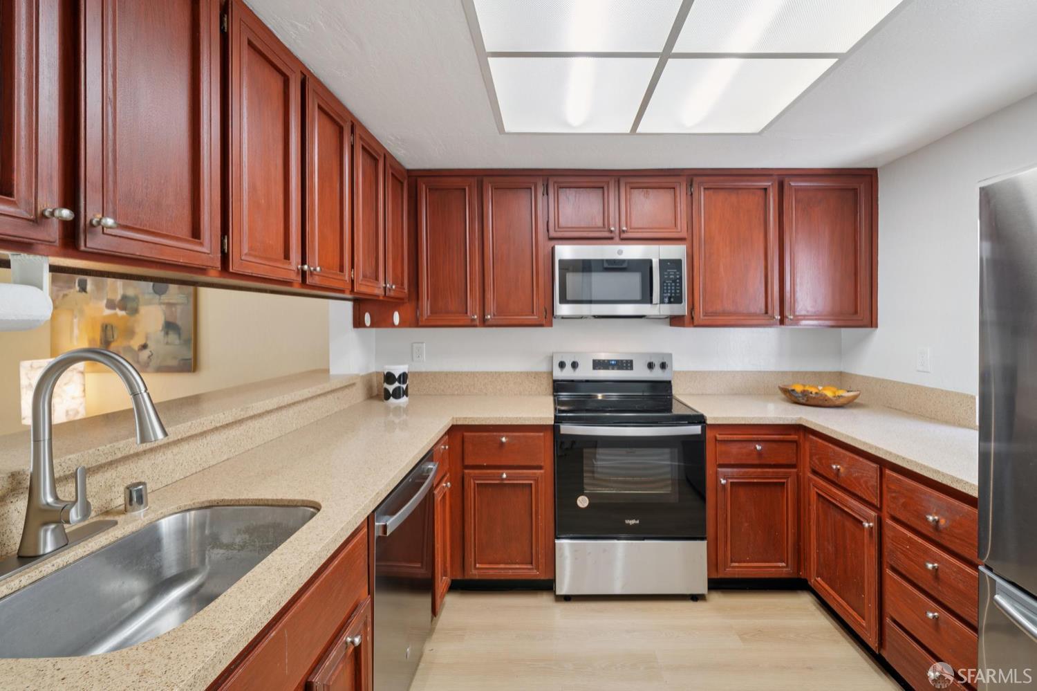 Detail Gallery Image 21 of 49 For 2536 Treeside Way, Richmond,  CA 94806 - 2 Beds | 2/1 Baths