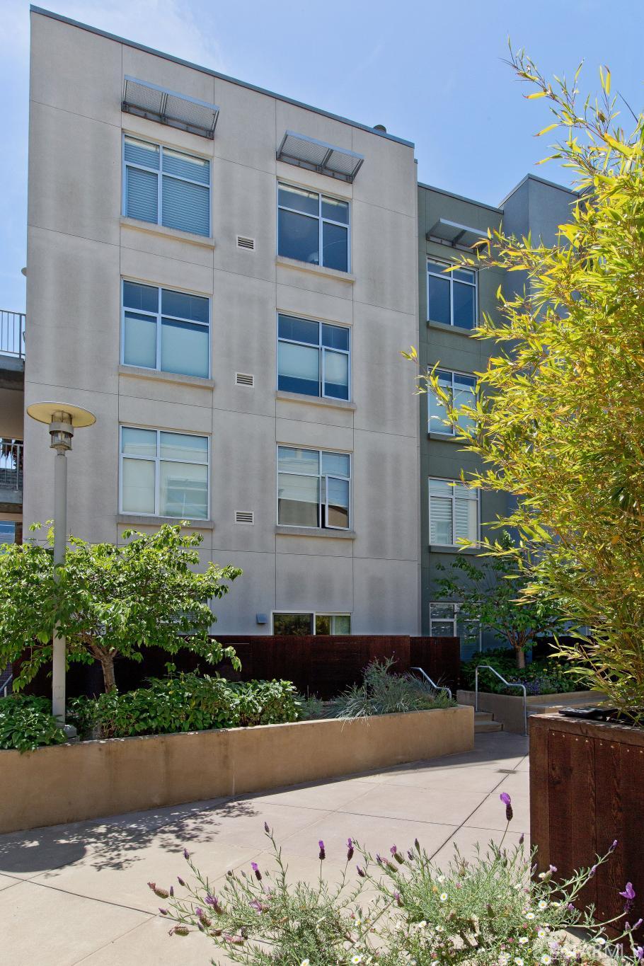 Photo #35: 425048546 Listing: Photo #35