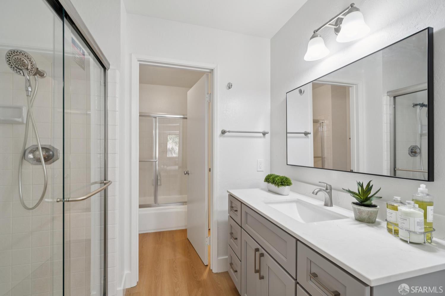 Detail Gallery Image 30 of 49 For 2536 Treeside Way, Richmond,  CA 94806 - 2 Beds | 2/1 Baths