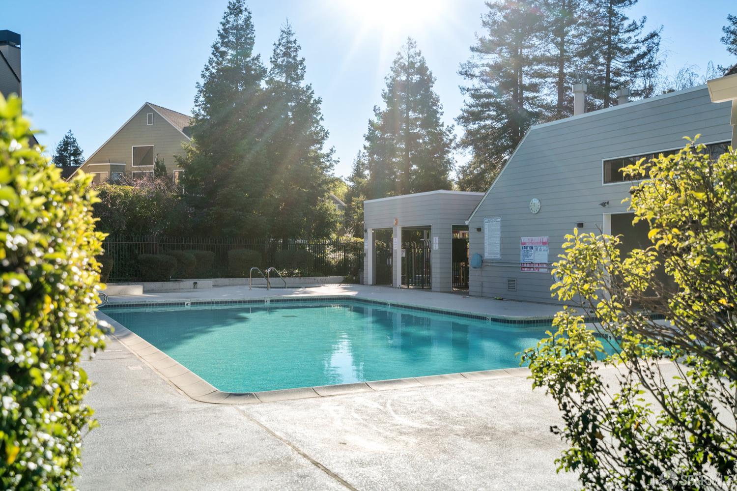 Detail Gallery Image 45 of 49 For 2536 Treeside Way, Richmond,  CA 94806 - 2 Beds | 2/1 Baths