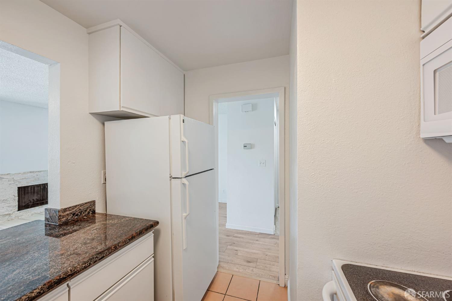 Detail Gallery Image 8 of 31 For 3550 Carter Dr #65,  South San Francisco,  CA 94080 - 2 Beds | 1/1 Baths