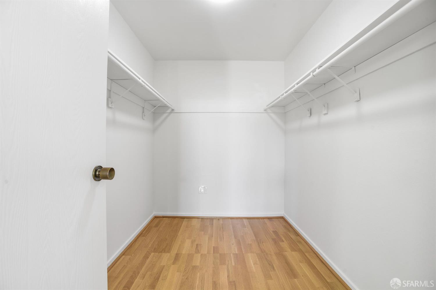 Detail Gallery Image 31 of 54 For 110 Park Rd #101,  Burlingame,  CA 94010 - 2 Beds | 2 Baths