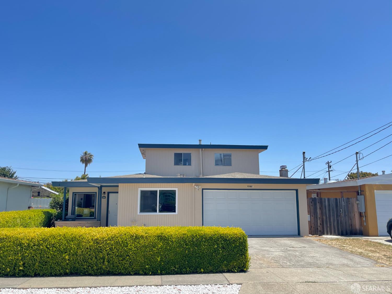 Detail Gallery Image 4 of 41 For 2078 Fairbanks St, San Leandro,  CA 94577 - 4 Beds | 2 Baths