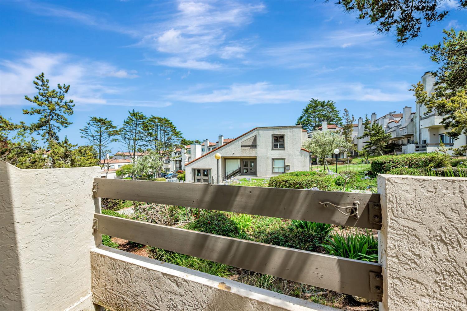 Detail Gallery Image 25 of 31 For 3550 Carter Dr #65,  South San Francisco,  CA 94080 - 2 Beds | 1/1 Baths