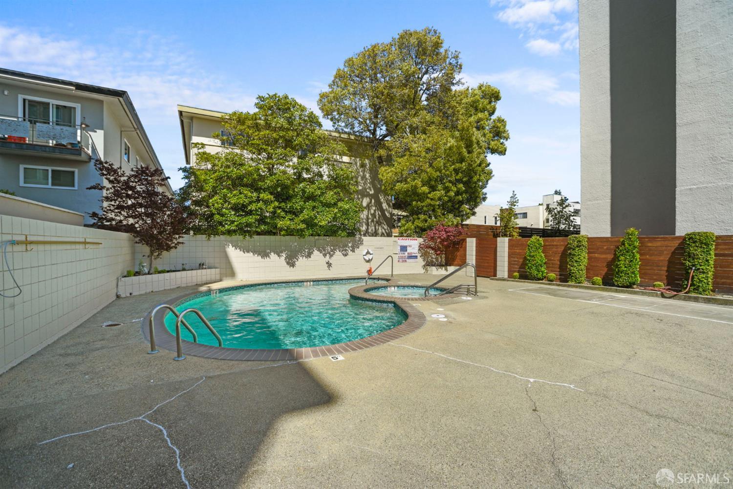 Detail Gallery Image 41 of 54 For 110 Park Rd #101,  Burlingame,  CA 94010 - 2 Beds | 2 Baths