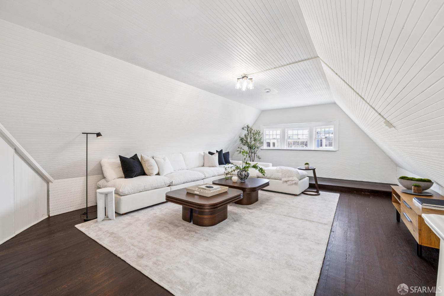 Detail Gallery Image 59 of 99 For 2332 California St, San Francisco,  CA 94115 - – Beds | – Baths