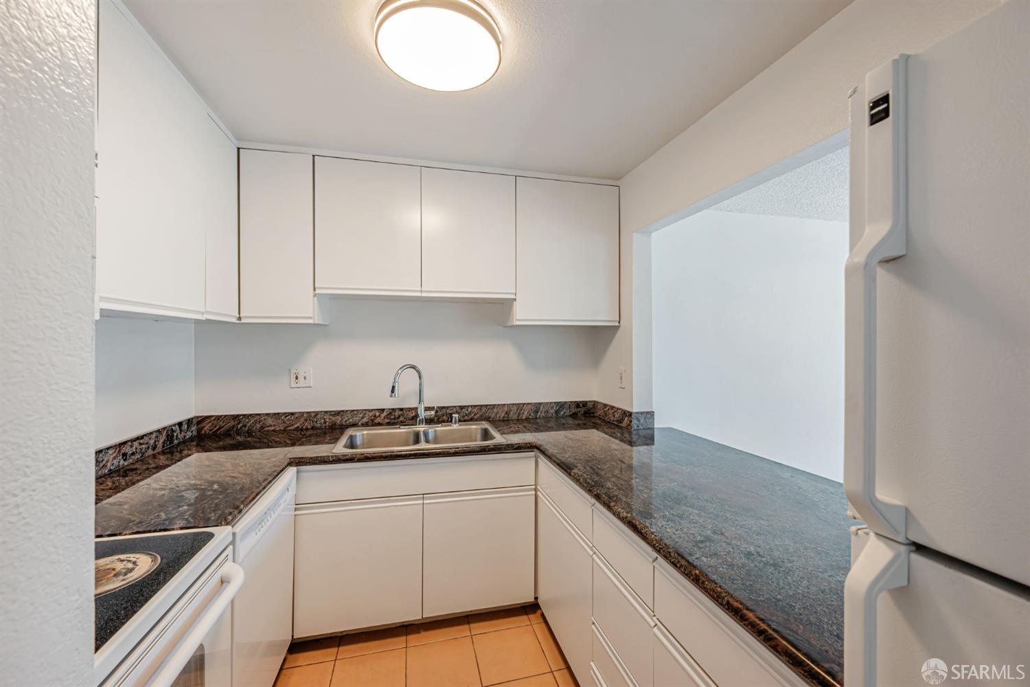 Detail Gallery Image 6 of 31 For 3550 Carter Dr #65,  South San Francisco,  CA 94080 - 2 Beds | 1/1 Baths