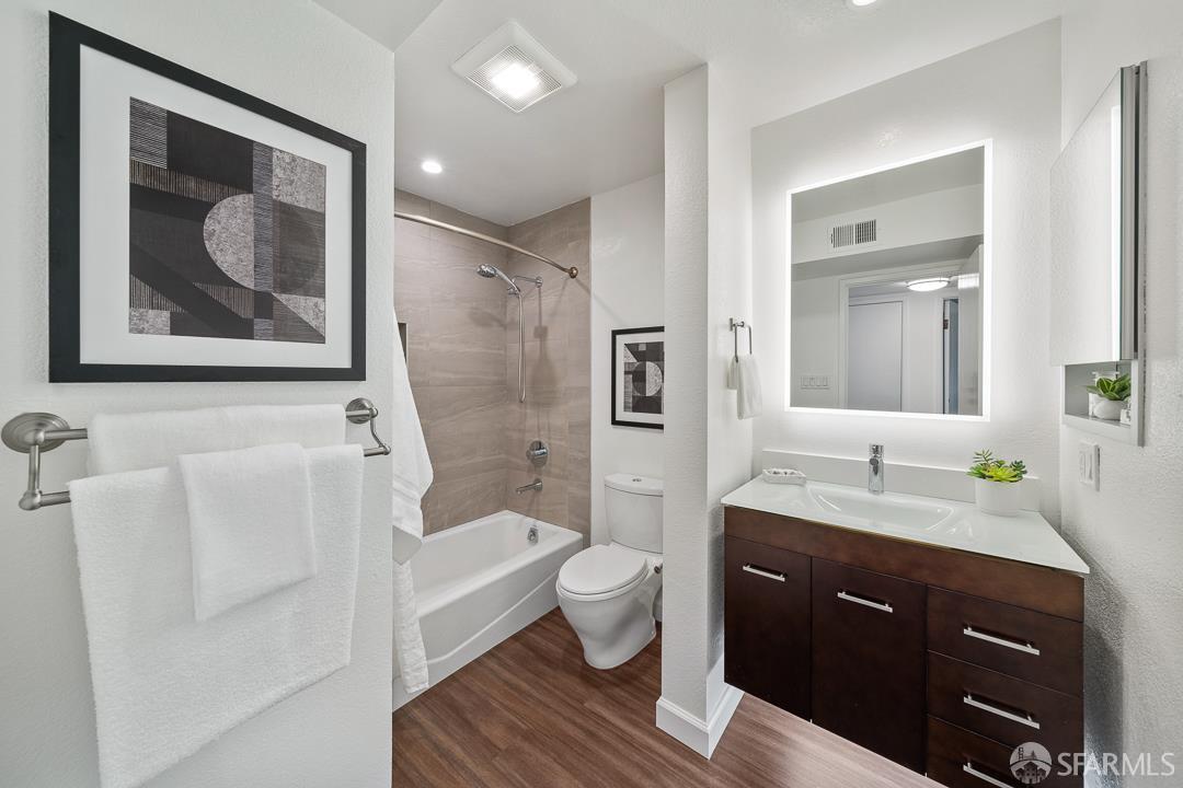 Detail Gallery Image 16 of 22 For 955 Ridgeview Ct #C,  South San Francisco,  CA 94080 - 2 Beds | 1 Baths