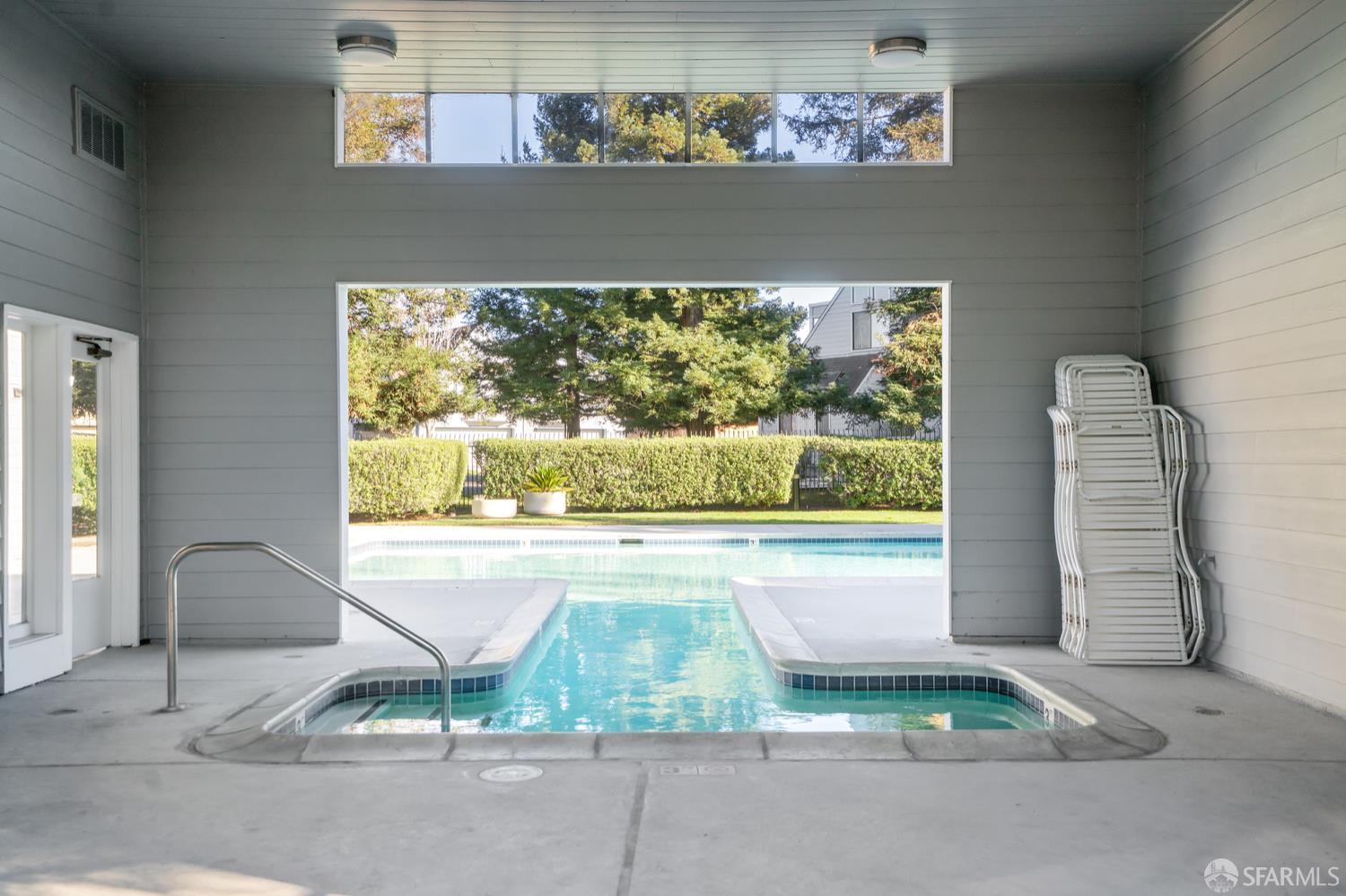 Detail Gallery Image 46 of 49 For 2536 Treeside Way, Richmond,  CA 94806 - 2 Beds | 2/1 Baths