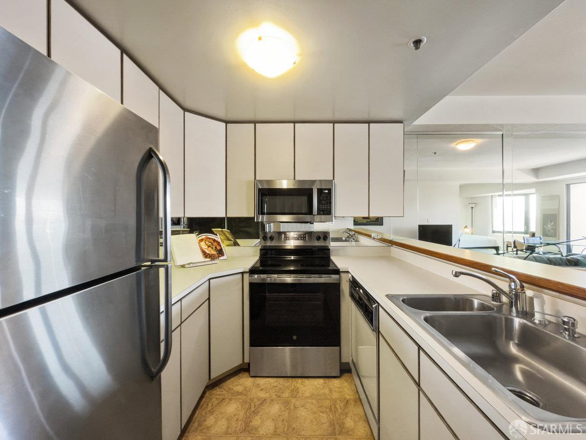 Detail Gallery Image 9 of 25 For 601 Van Ness Ave #1047,  San Francisco,  CA 94102 - 1 Beds | 1 Baths