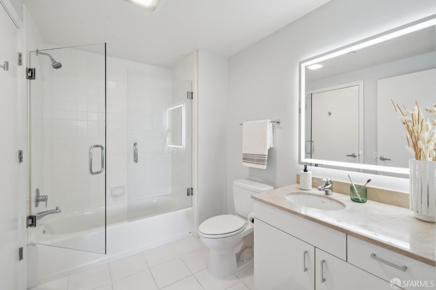 Photo #32: 425048546 Listing: Photo #32