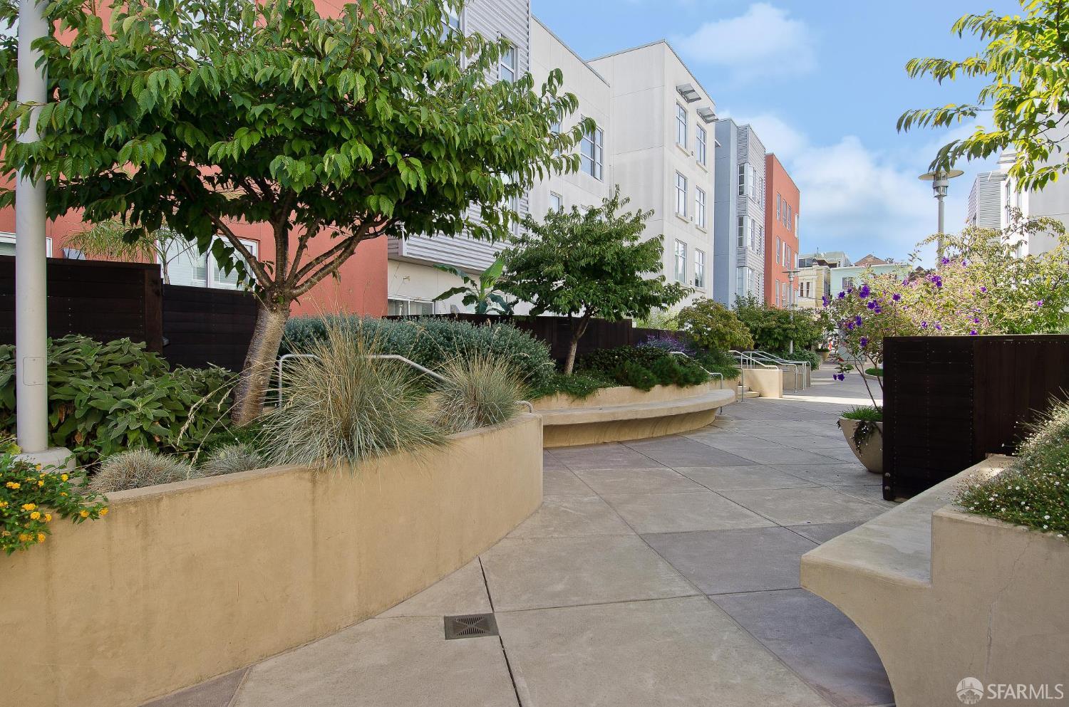 Photo #51: 425048546 Listing: Photo #51