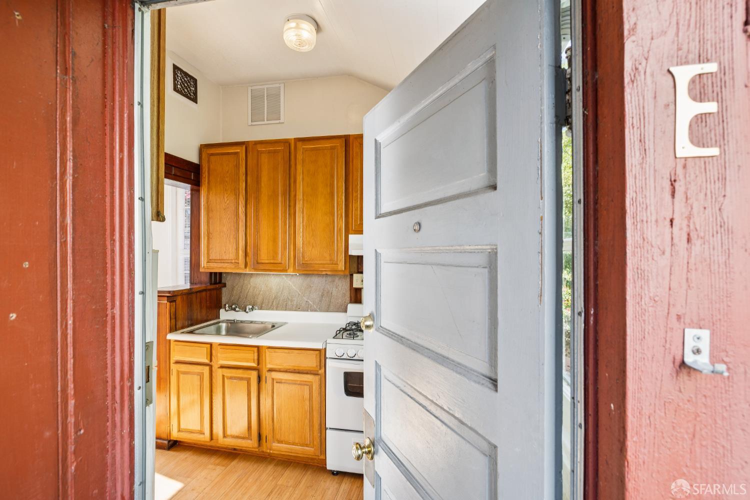 Detail Gallery Image 89 of 99 For 2332 California St, San Francisco,  CA 94115 - – Beds | – Baths