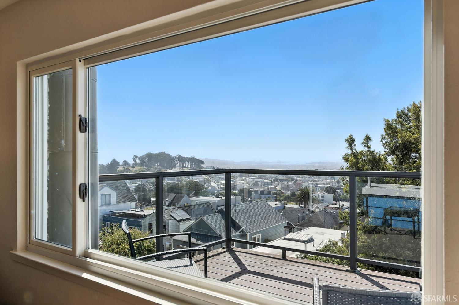Detail Gallery Image 30 of 58 For 69 Bemis St, San Francisco,  CA 94131 - 3 Beds | 2/1 Baths