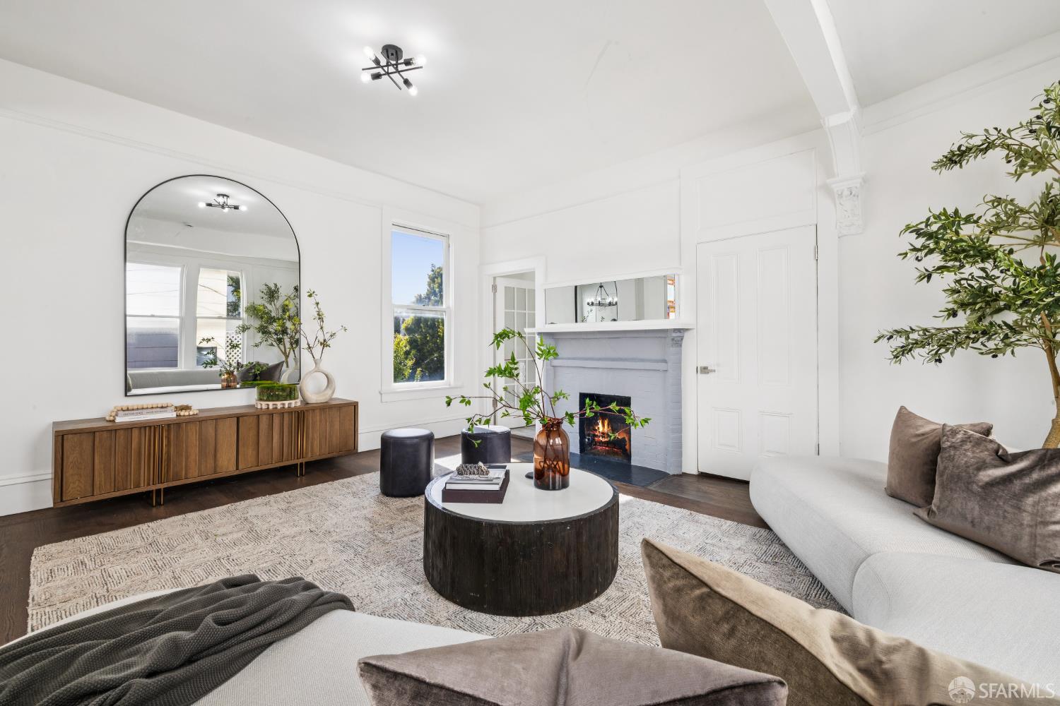 Detail Gallery Image 14 of 99 For 2332 California St, San Francisco,  CA 94115 - – Beds | – Baths