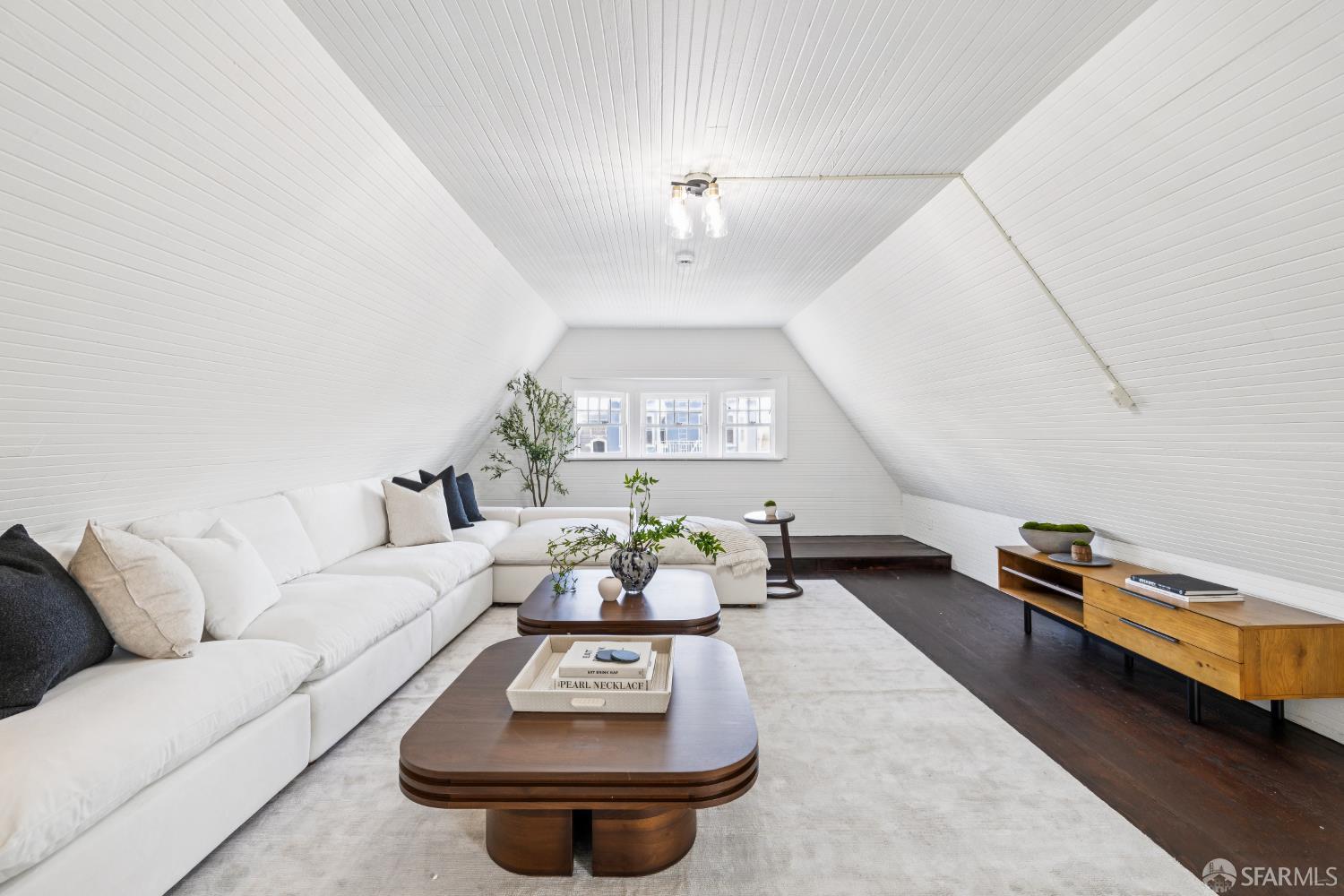 Detail Gallery Image 60 of 99 For 2332 California St, San Francisco,  CA 94115 - – Beds | – Baths