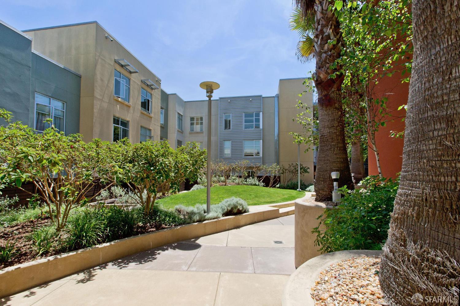 Photo #41: 425048546 Listing: Photo #41