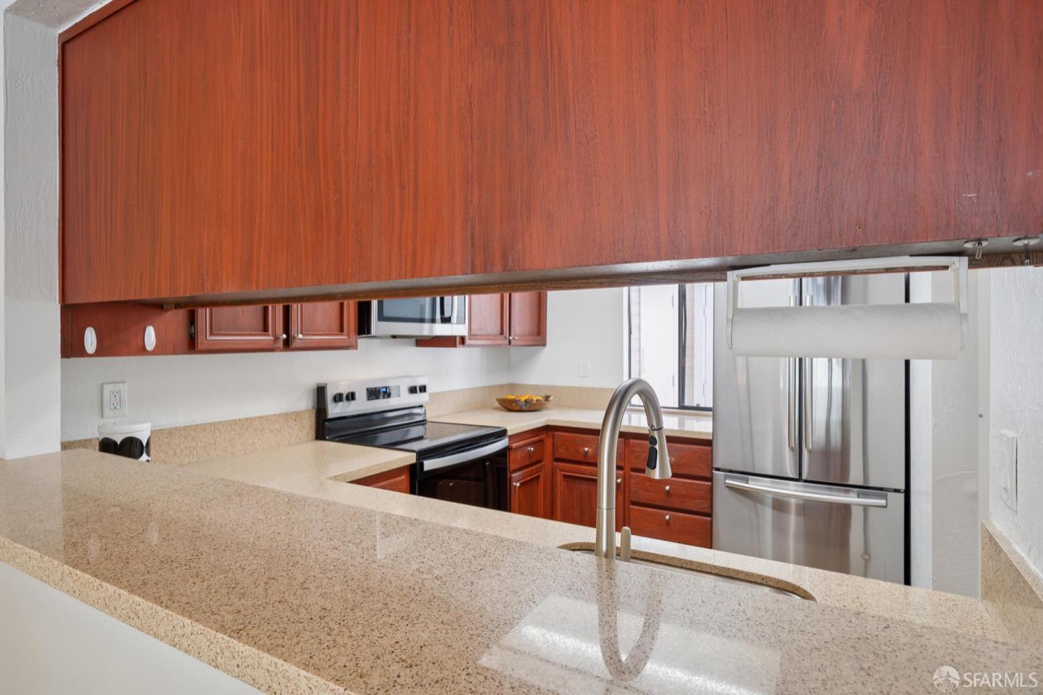 Detail Gallery Image 20 of 49 For 2536 Treeside Way, Richmond,  CA 94806 - 2 Beds | 2/1 Baths