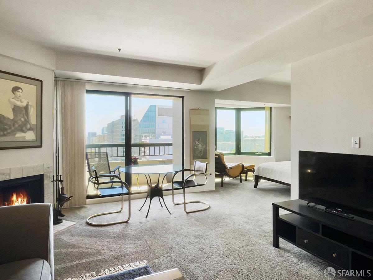 Detail Gallery Image 5 of 25 For 601 Van Ness Ave #1047,  San Francisco,  CA 94102 - 1 Beds | 1 Baths