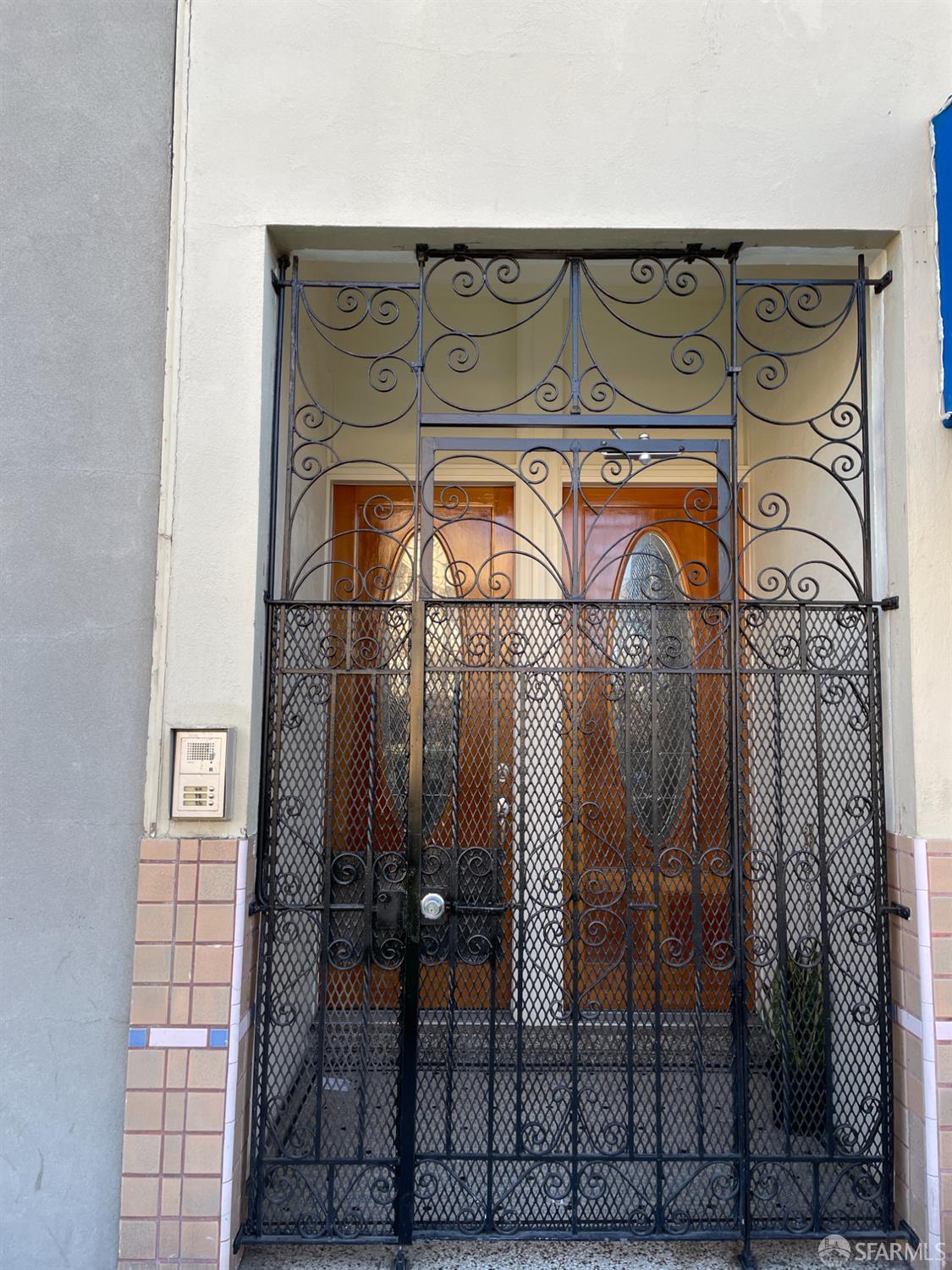 Detail Gallery Image 6 of 6 For 2836 Franklin St, San Francisco,  CA 94123 - 1 Beds | 1 Baths