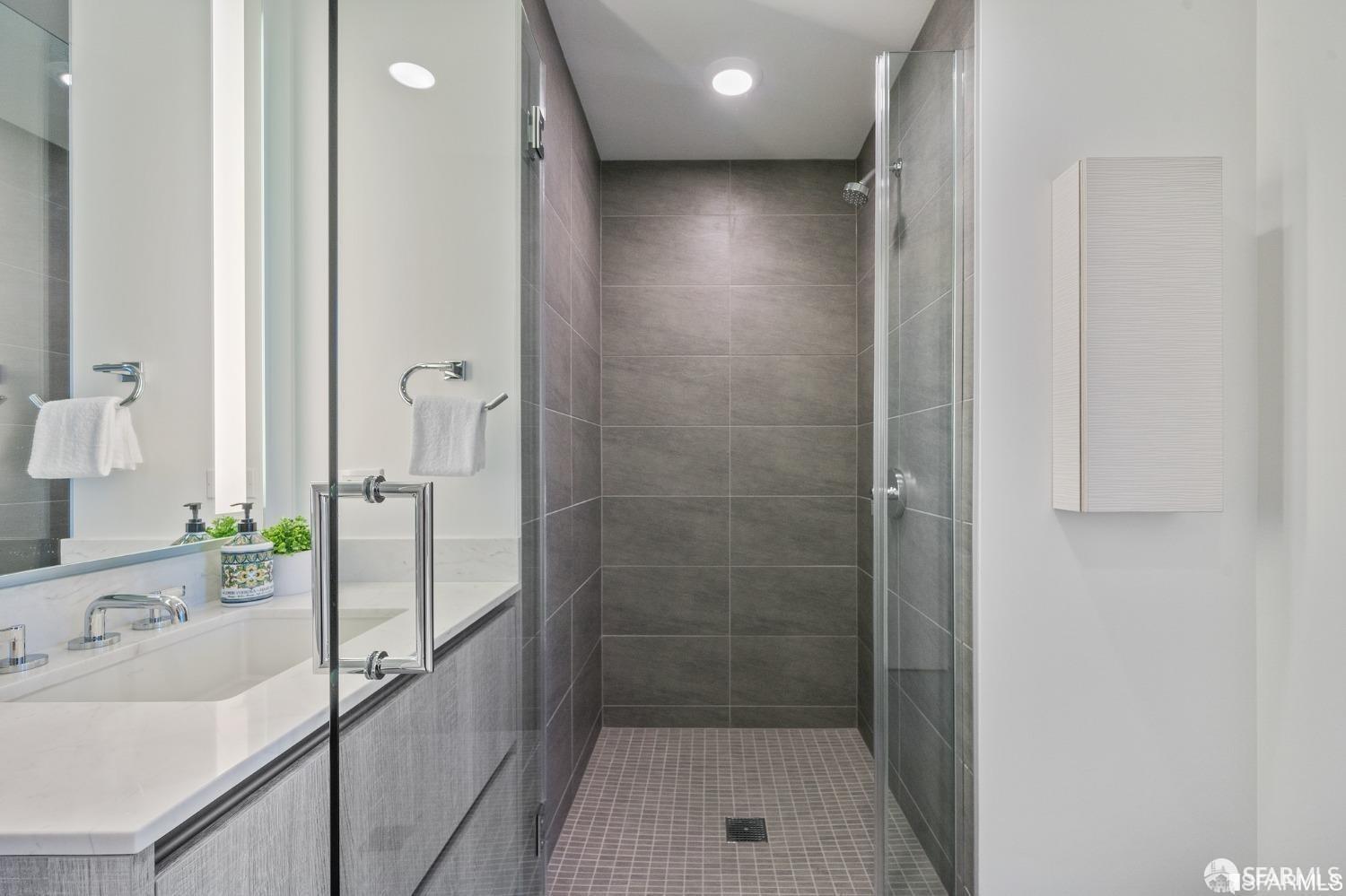 Detail Gallery Image 36 of 58 For 338 Main St #35,  San Francisco,  CA 94105 - 3 Beds | 3 Baths