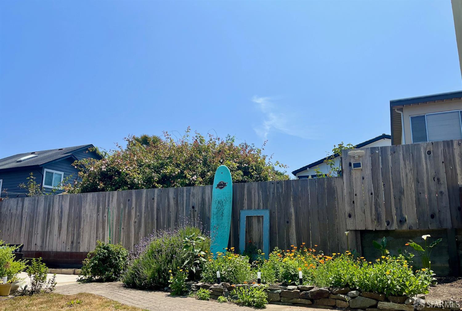 Thumbnail for 321 7th St, Montara, CA 94037