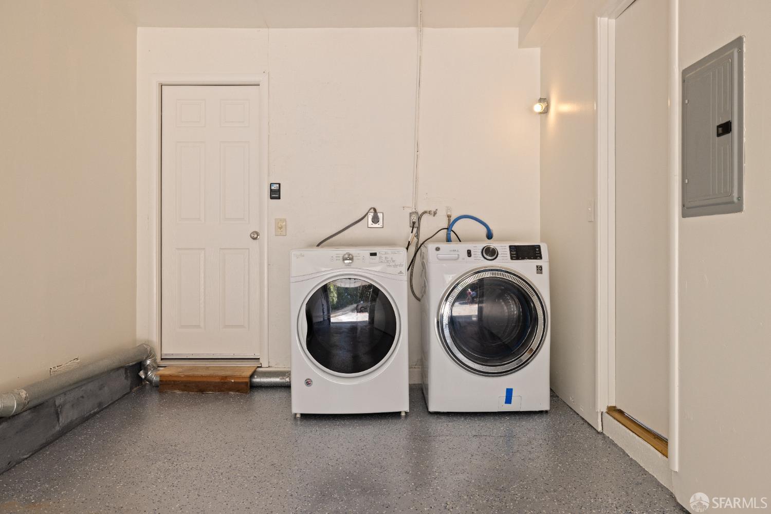 Detail Gallery Image 27 of 29 For 321 7th St, Montara,  CA 94037 - 3 Beds | 2 Baths