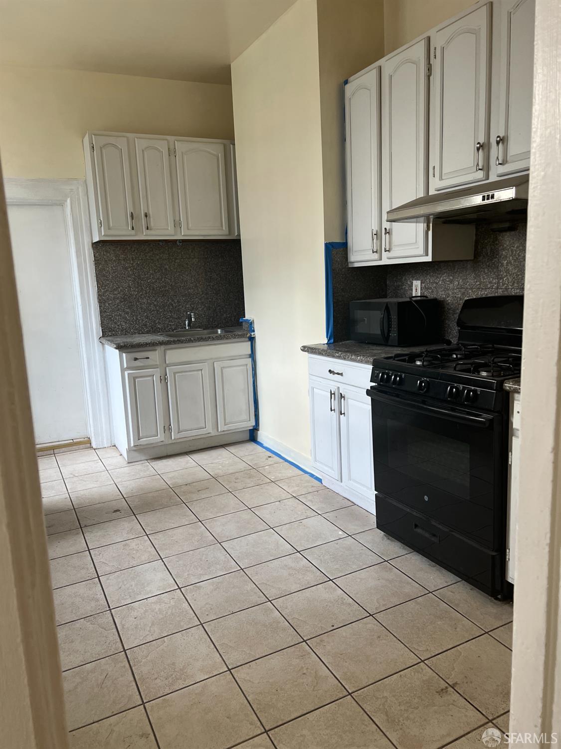 Detail Gallery Image 8 of 29 For 26 Varennes St, San Francisco,  CA 94133 - – Beds | – Baths