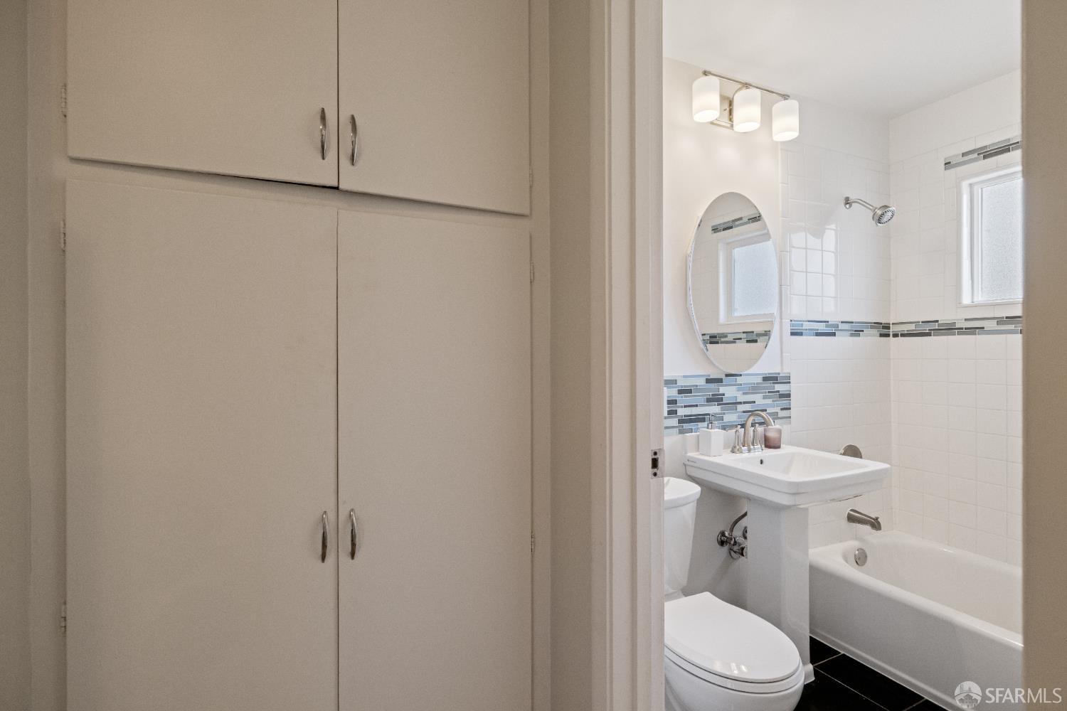 Detail Gallery Image 13 of 29 For 321 7th St, Montara,  CA 94037 - 3 Beds | 2 Baths