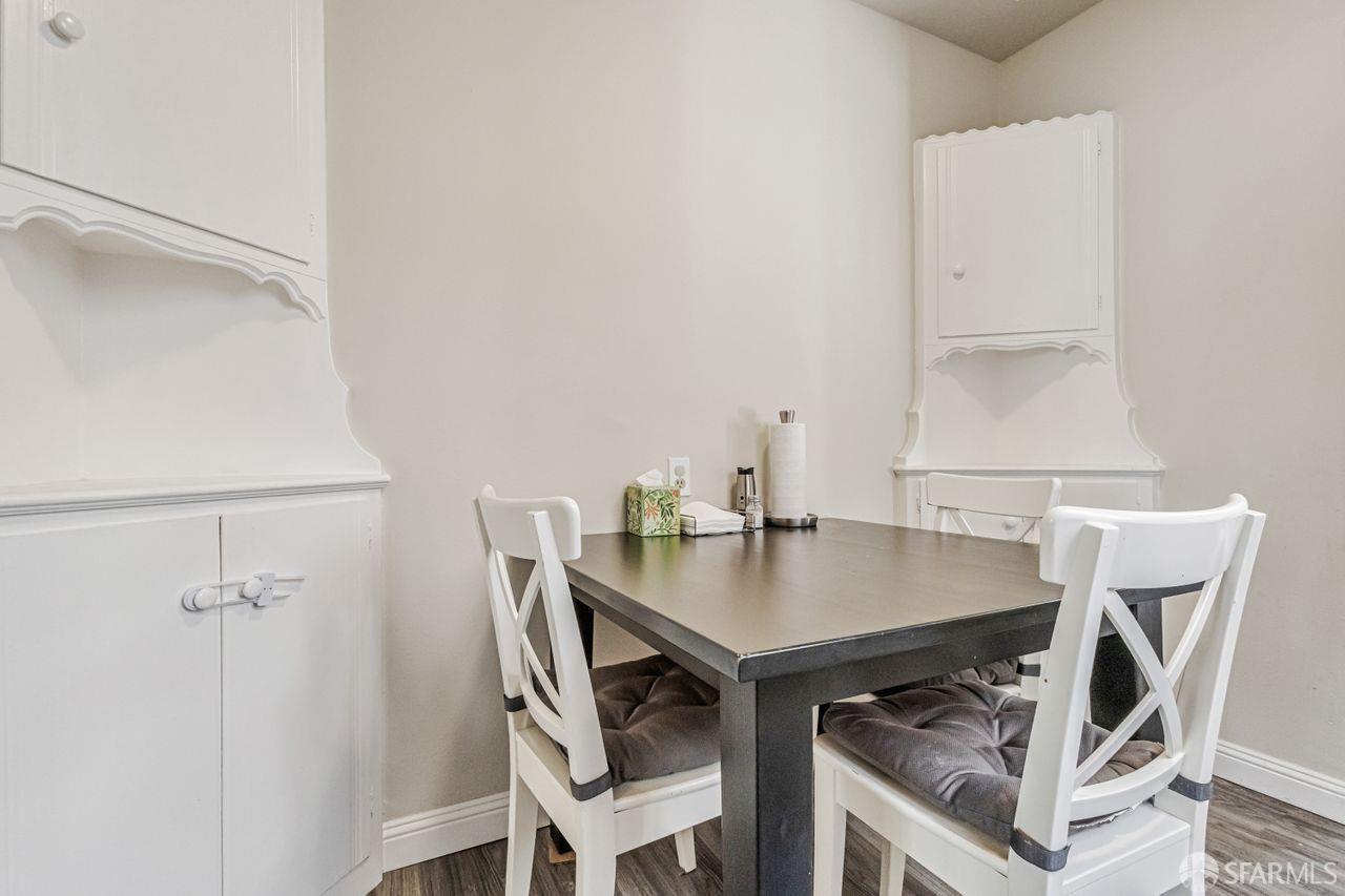 Detail Gallery Image 6 of 17 For 2916 Gough St, San Francisco,  CA 94123 - – Beds | – Baths