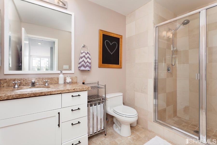 Detail Gallery Image 10 of 13 For 1720 Clay St #14,  San Francisco,  CA 94109 - 2 Beds | 2/1 Baths