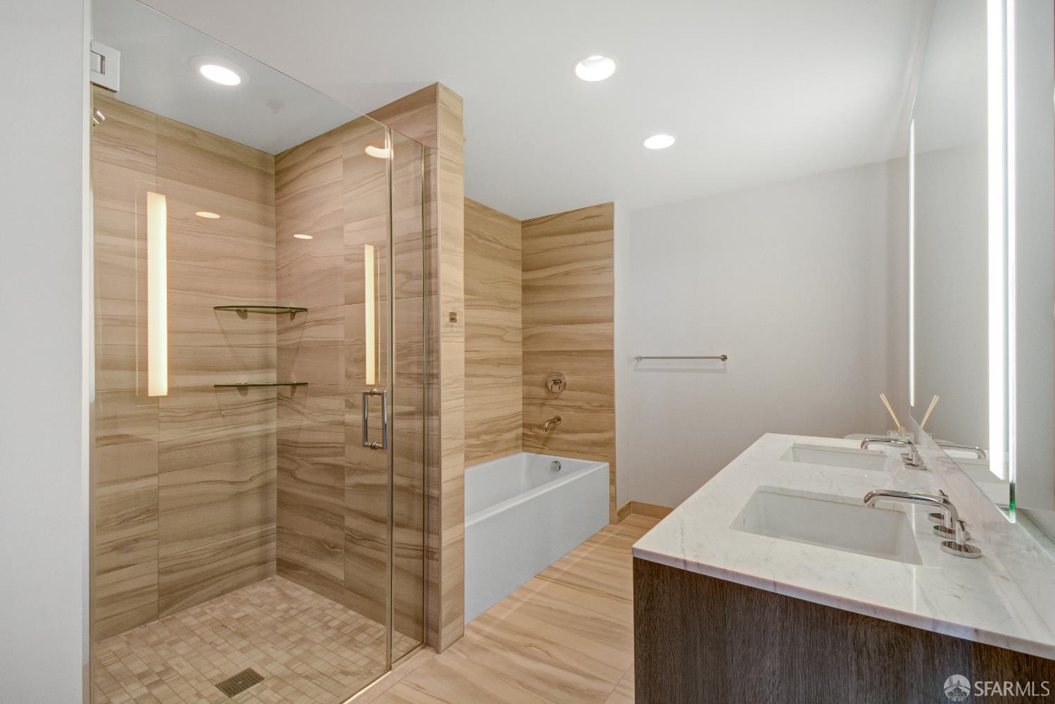 Detail Gallery Image 20 of 46 For 201 Folsom St 32d,  San Francisco,  CA 94105 - 1 Beds | 1 Baths